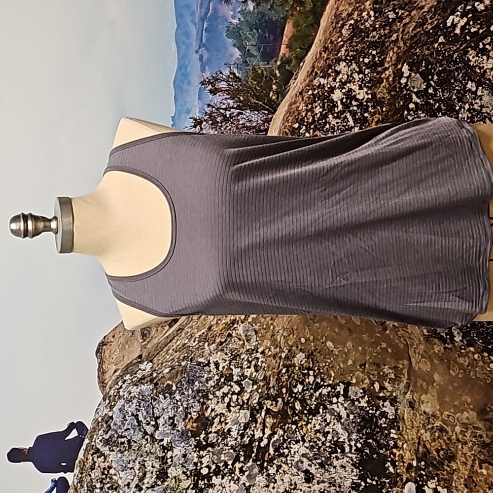 Athleta tank